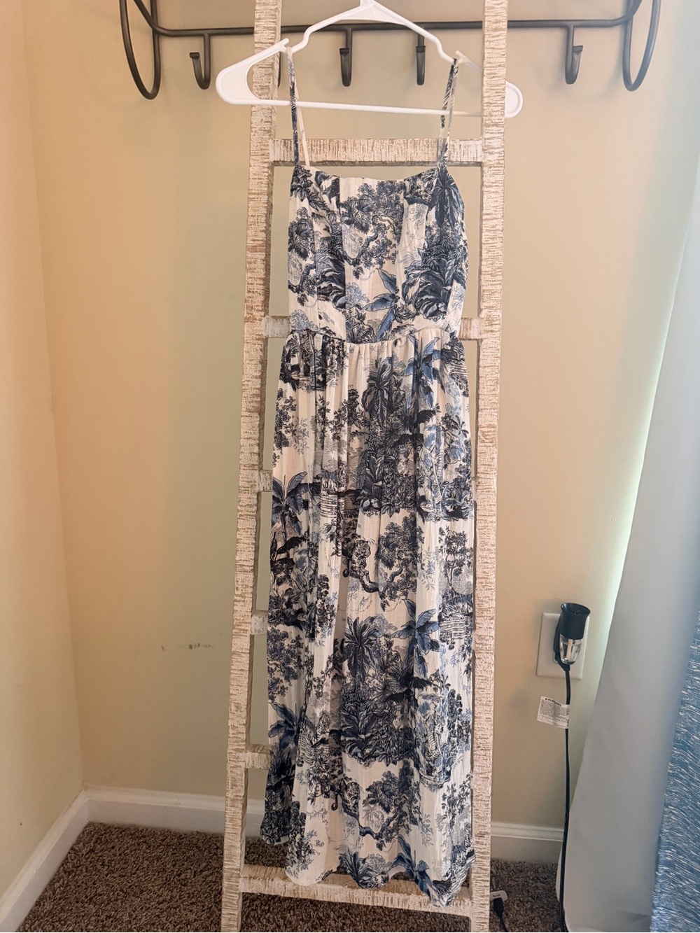 H&M White and Blue Printed Midi Dress